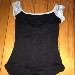 Wendy Yumiko size small!!